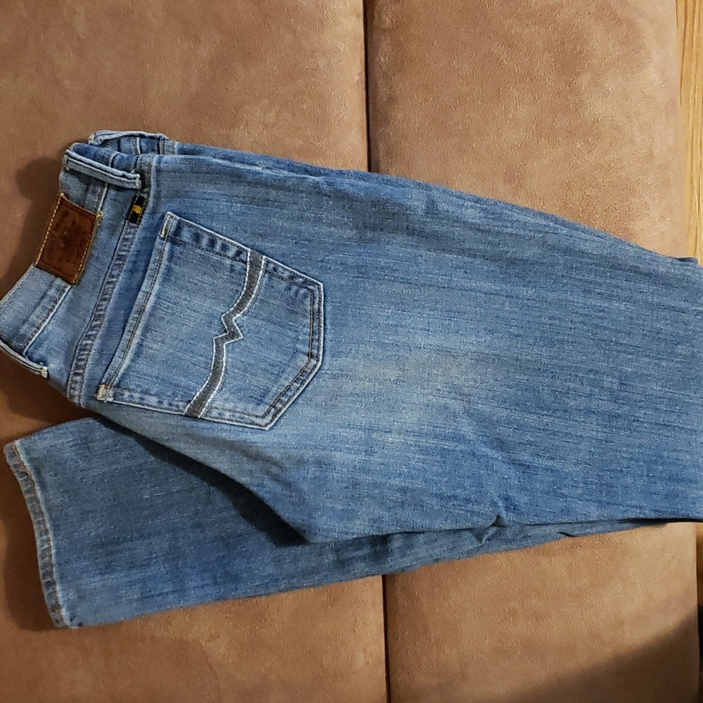 Lucky Brand sweet and straight jeans